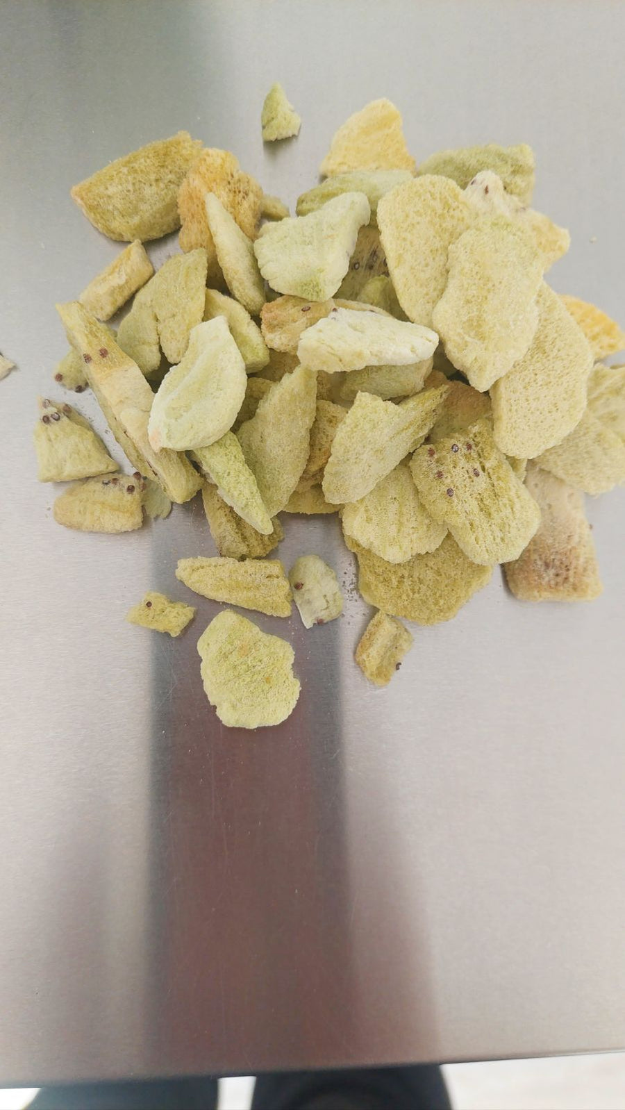 B-Ware Gefriergetrocknete Kiwi 80g (Kleine Zuschnitte und Reststücke).